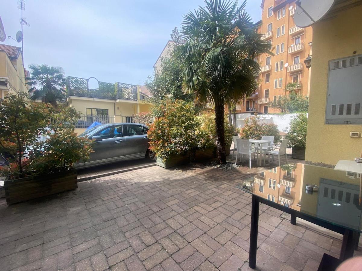 Apartment Artist S 80 Mq With Garden And Palm Tree *
