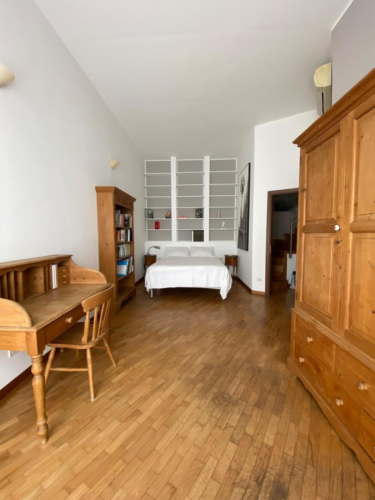 Apartment Artist S 80 Mq With Garden And Palm Tree *